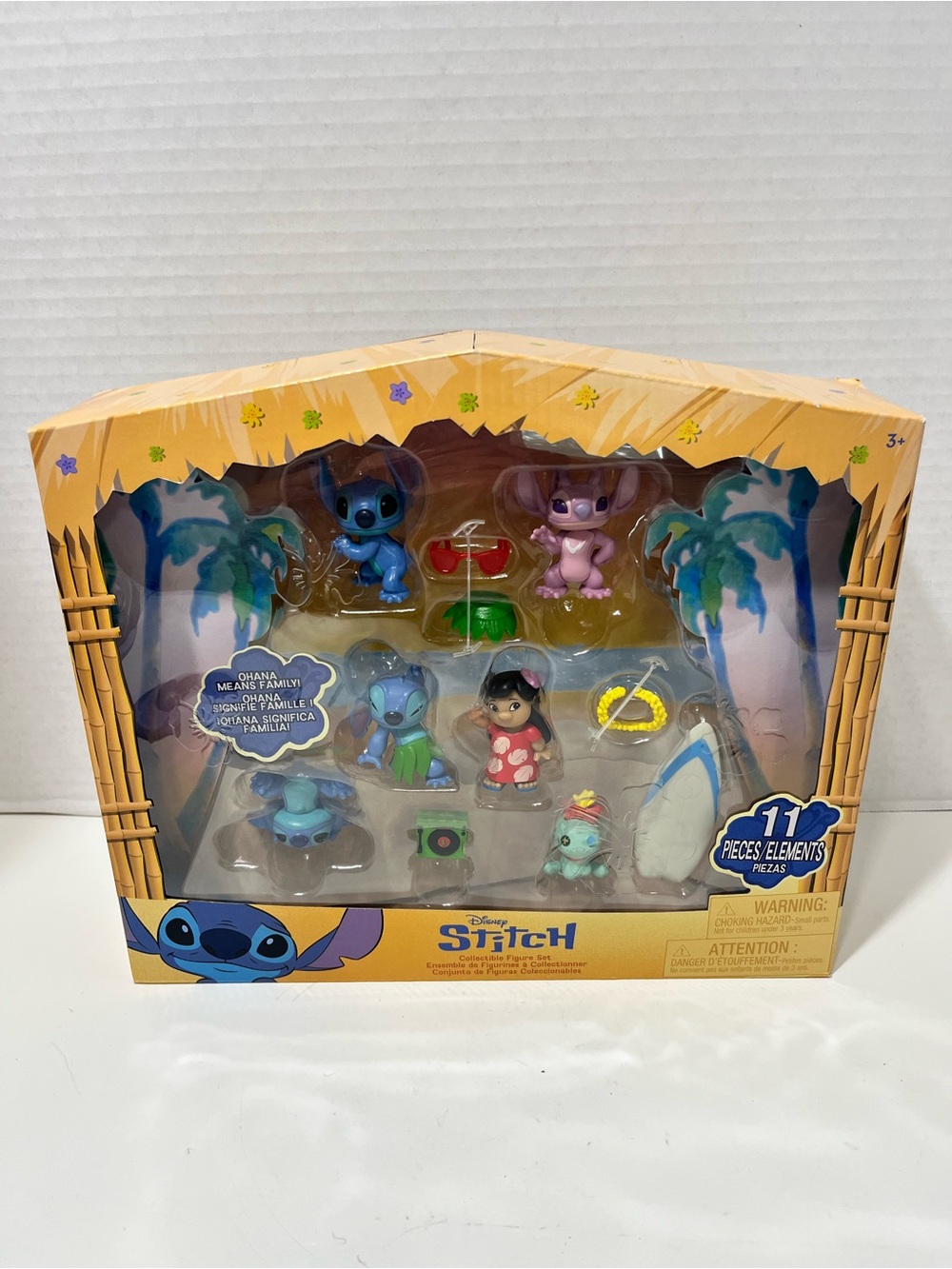 DISNEY Stitch collectable figure set NWT Lilo and stitch